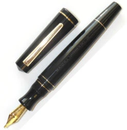 Maiora Impronte, Mirror Black, Oversized Fountain Pen, Stub Nib
